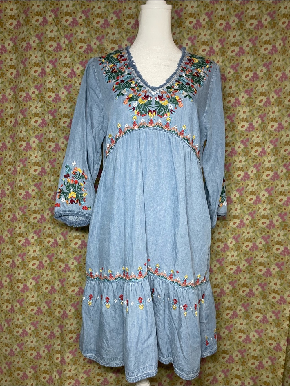 Reba Light Blue Embroidered V-Neck Midi Dress